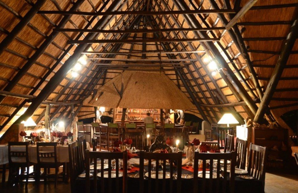 Ivory Lodge Dete Eksteriør bilde